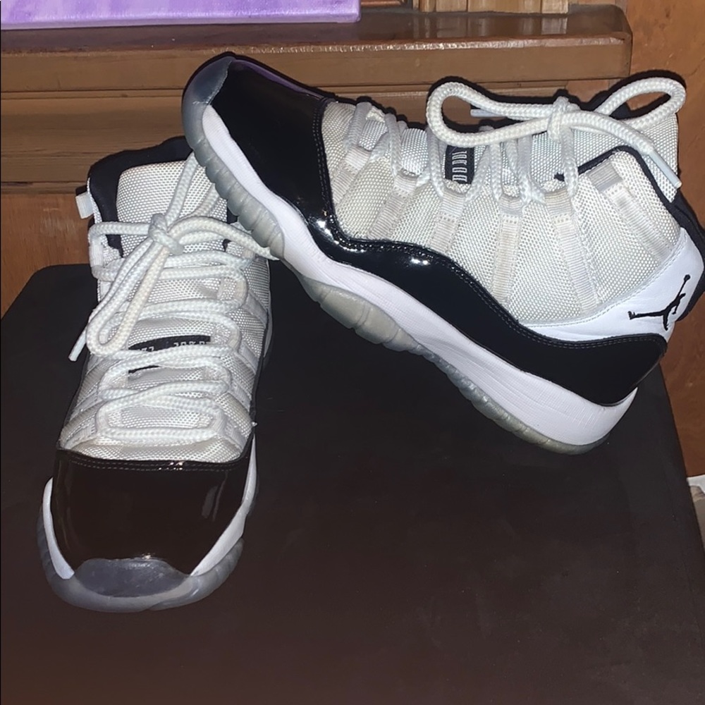 Jordan 11 (concord)